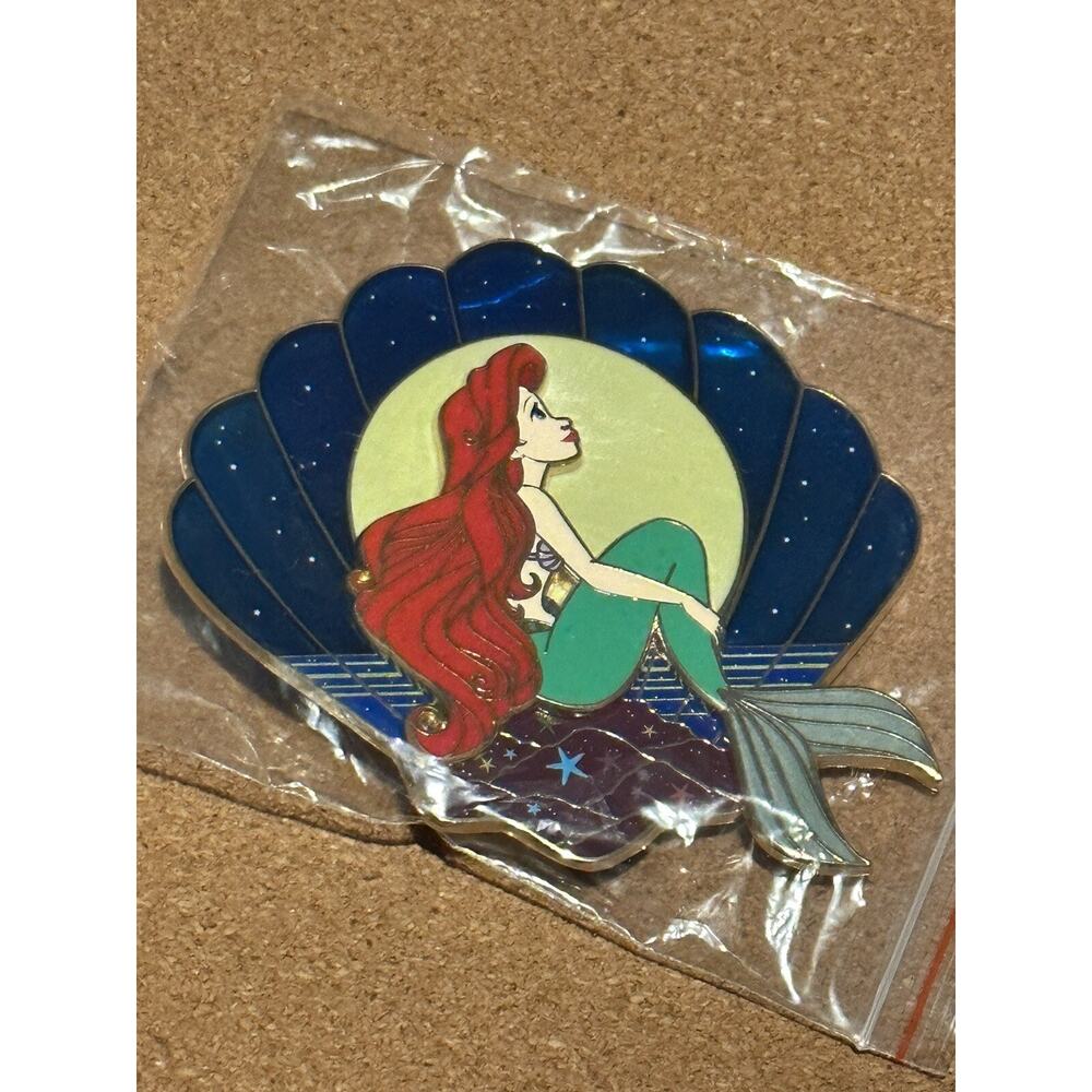 Ariel Stained Glass LE Designs by Genn Fantasy Pin Disney The Little Mermaid